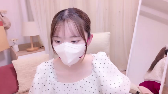 MOMONA_xo