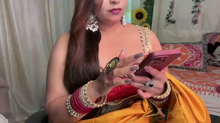 Mahimagic_doll