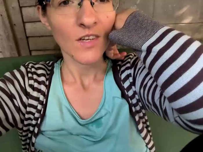 Milky_hairy_mommy