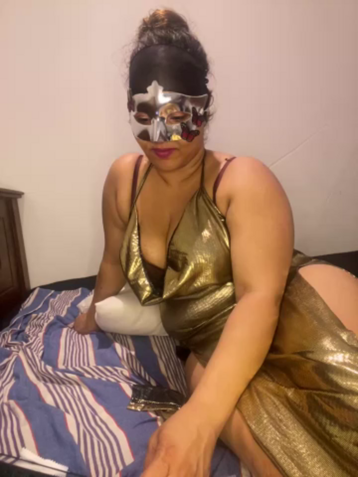 thushani24