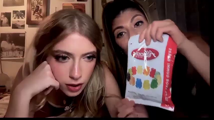 sinfulblonde1