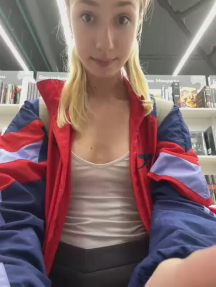 Lia__Love
