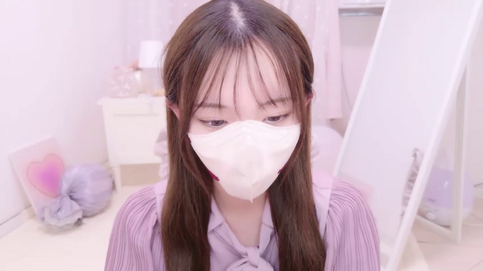 MOMONA_xo