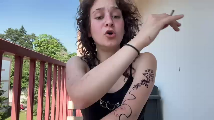NIQUE_TARAXX