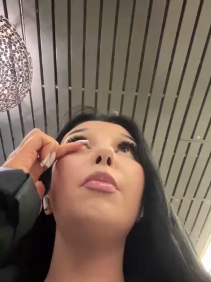 Tisha_Busty