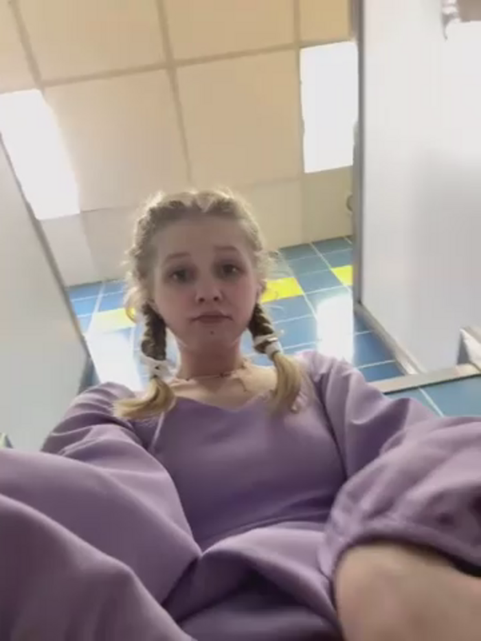 Julie_Cutie