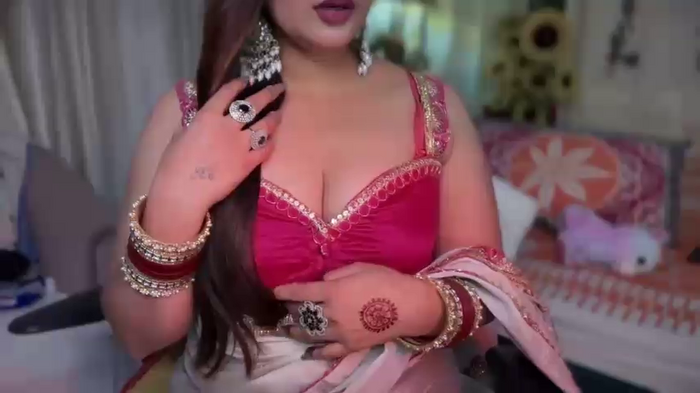 Mahimagic_doll