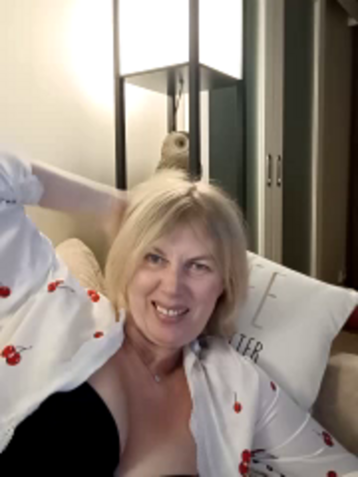 stellahere8
