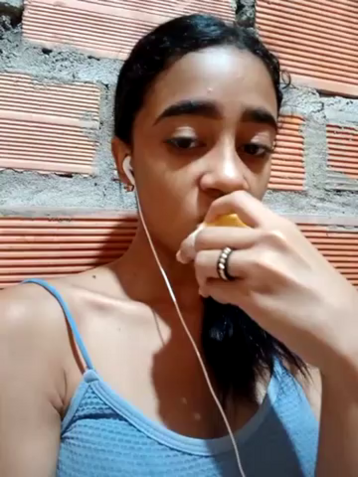 Zoe_Sweett18