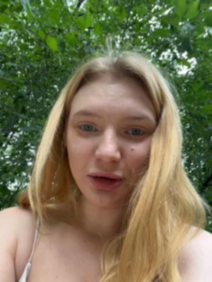 AmmyHot