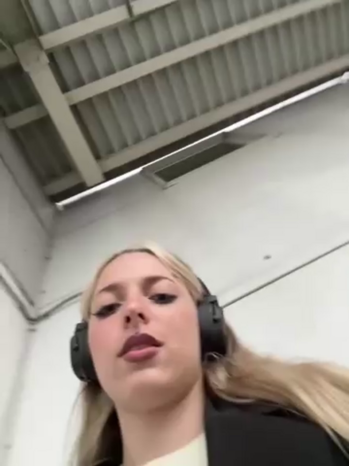 LoraaDoll