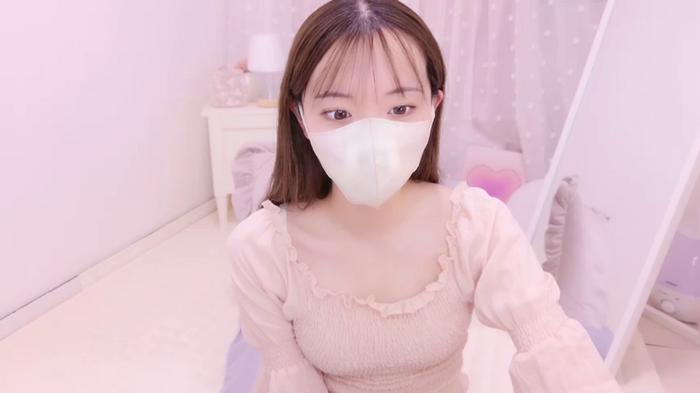 MOMONA_xo