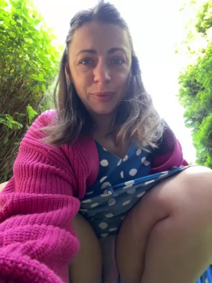 ladywithbigass