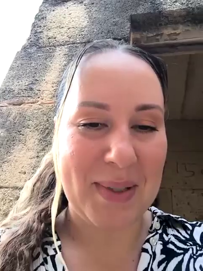 Mona_Plus