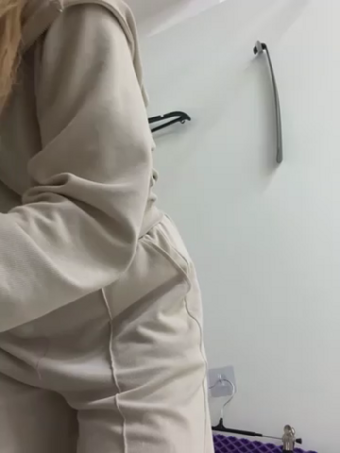 AmmyHot