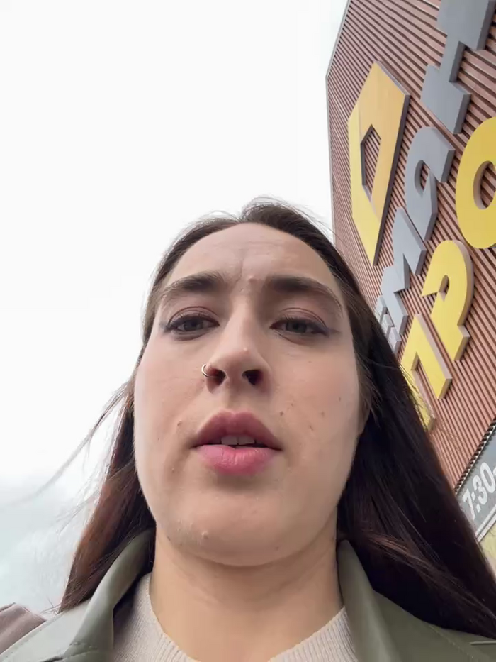 Holly_Play