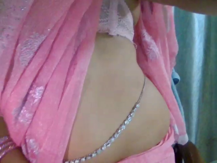 Yashika_Love1