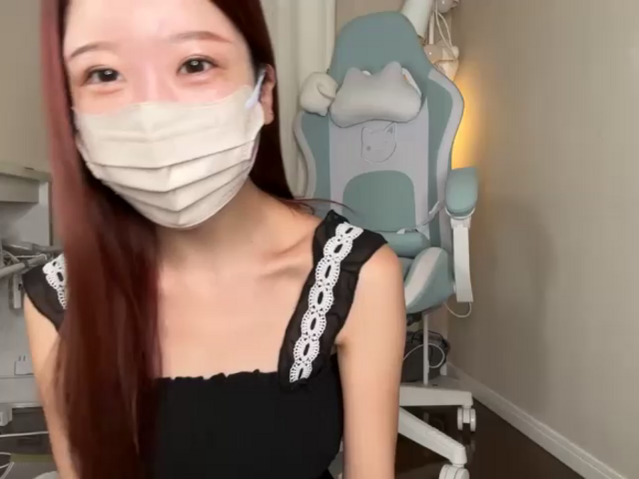 mina_cyan