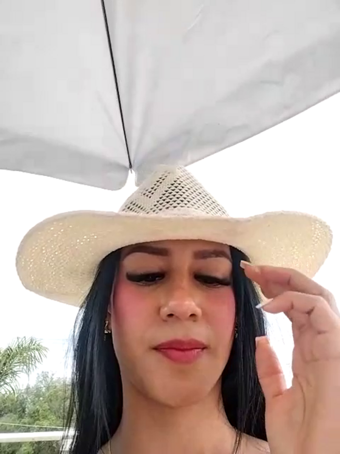 Juliana_Xander