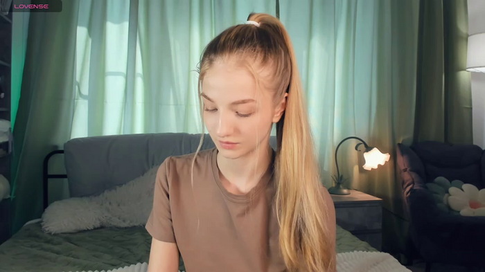 DreamyGleam