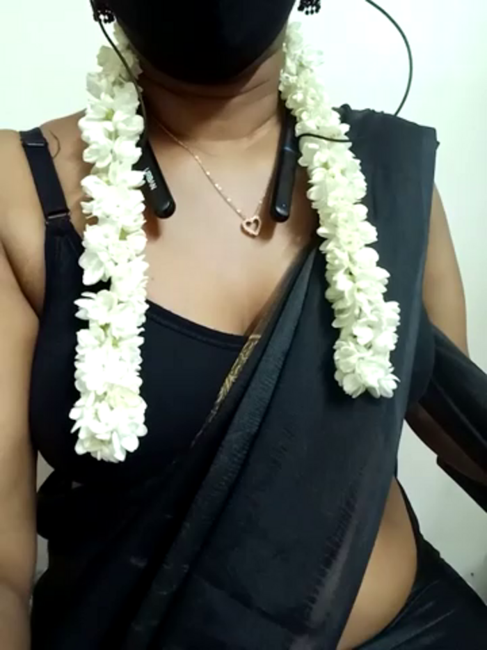 Maaya_sweety