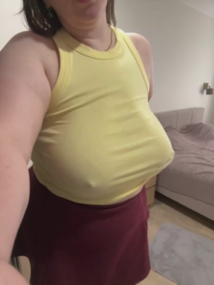 Your_Hot_Sister01