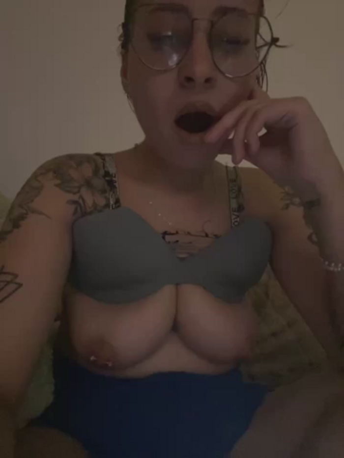 queenlo_xxx