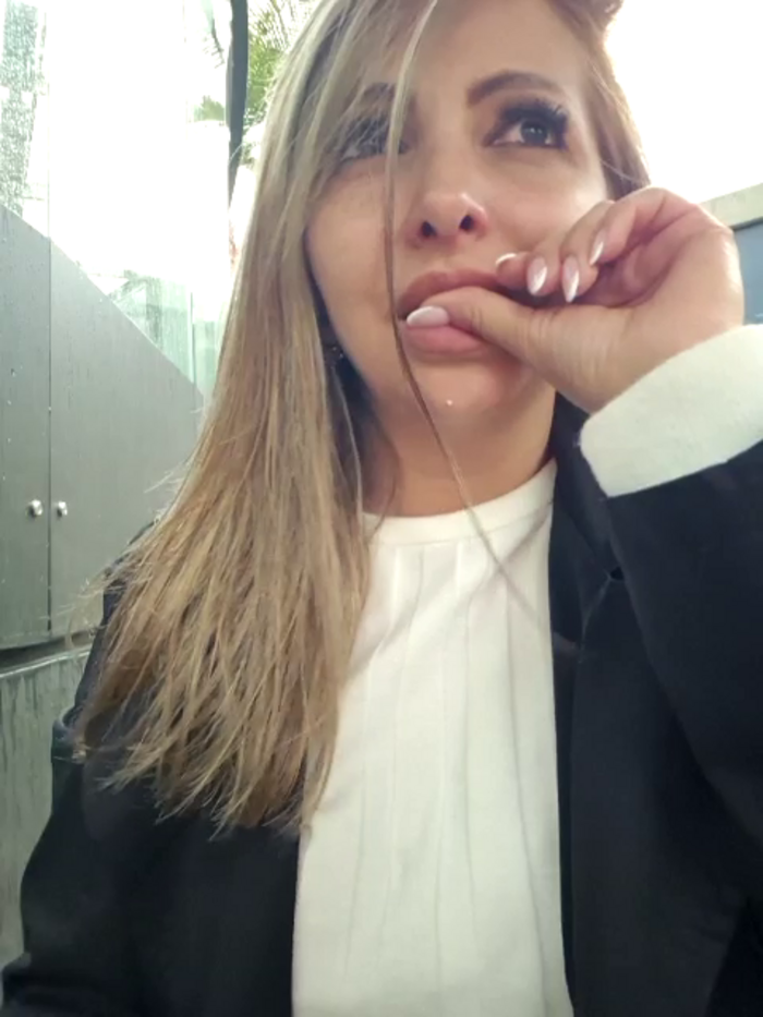 _Abril-Office1