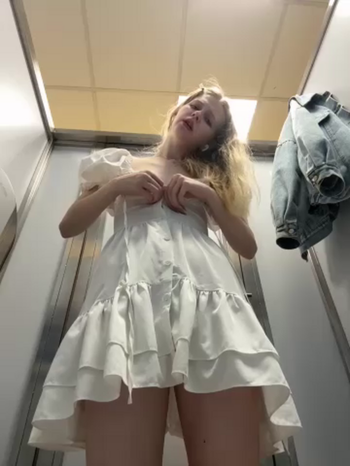 Julie_Cutie