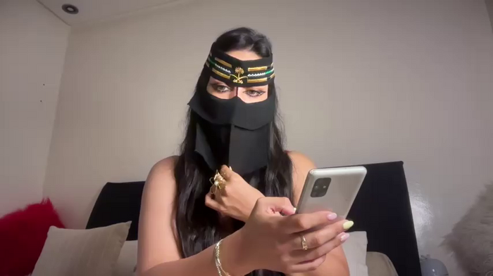 jyjyelamira