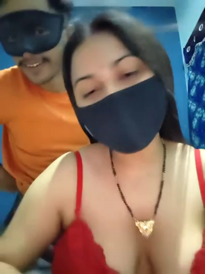 SassyWildCouple