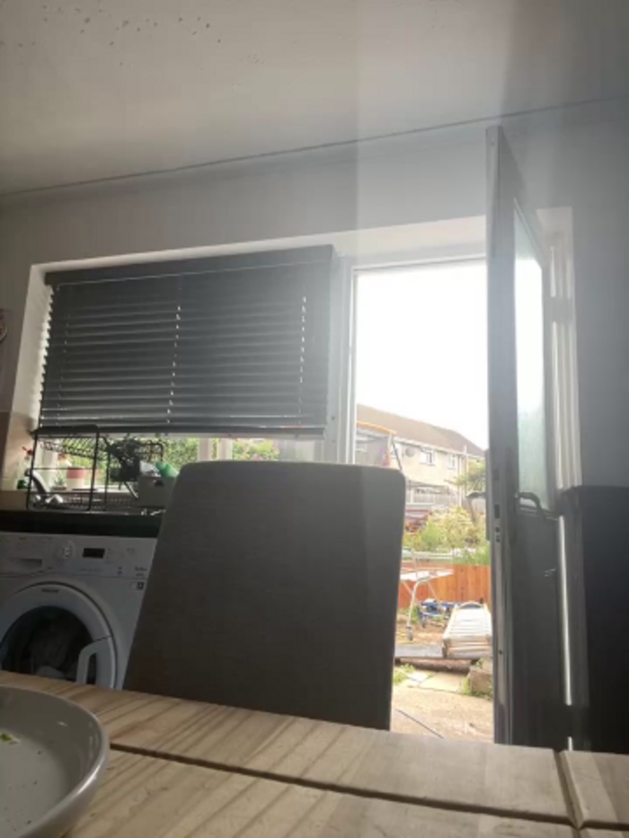 Bustyblondebabe32