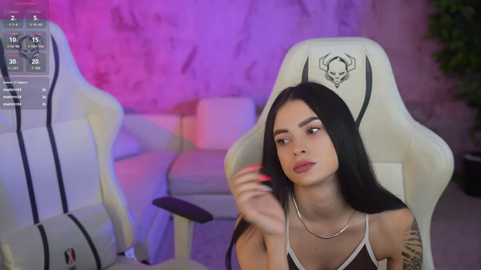 Tina_Breeze