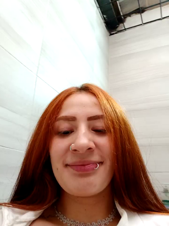 SAMANTHA-16_