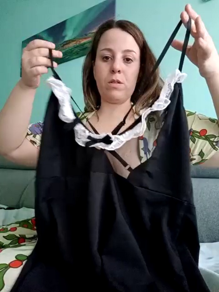 Emma96_hot