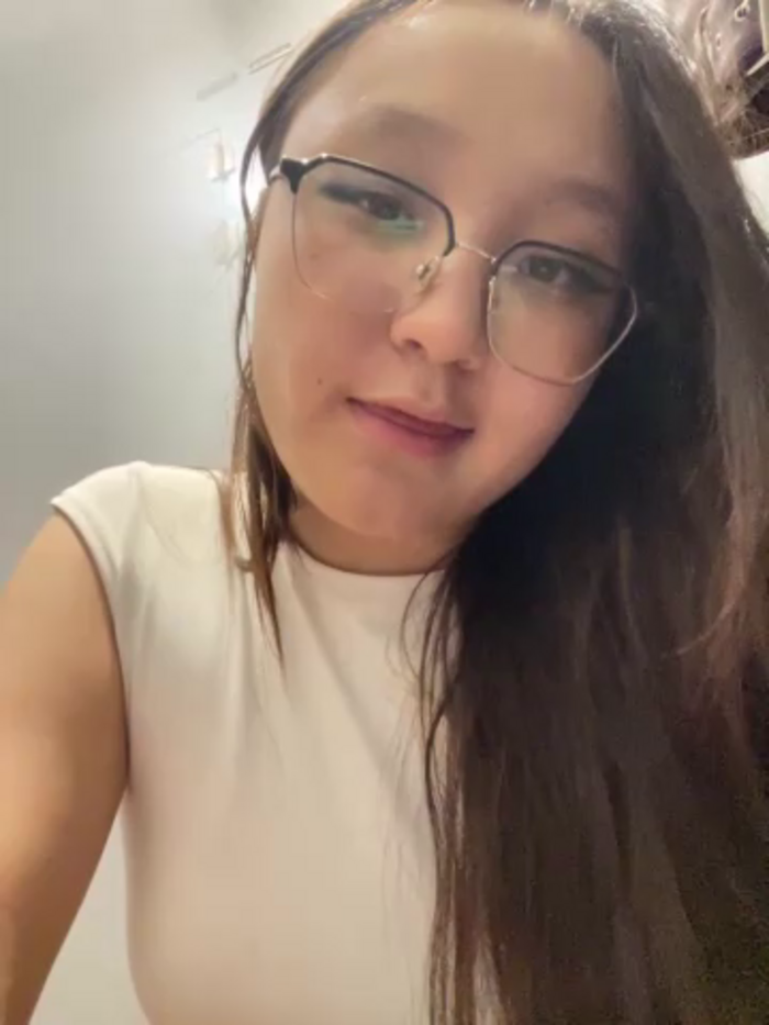 KissMeEva