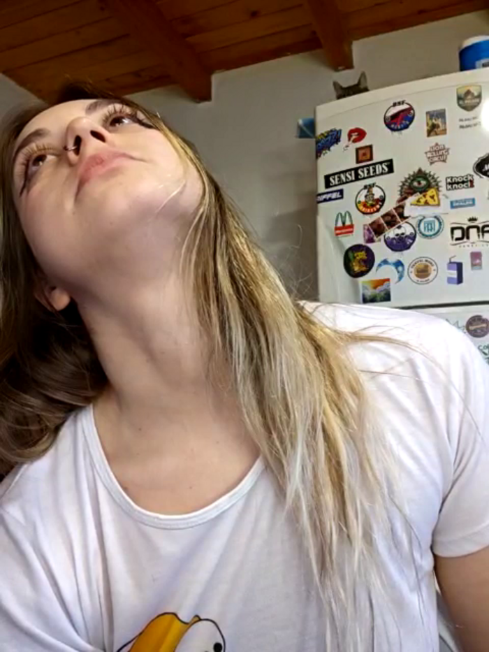 Elnonoykeila77