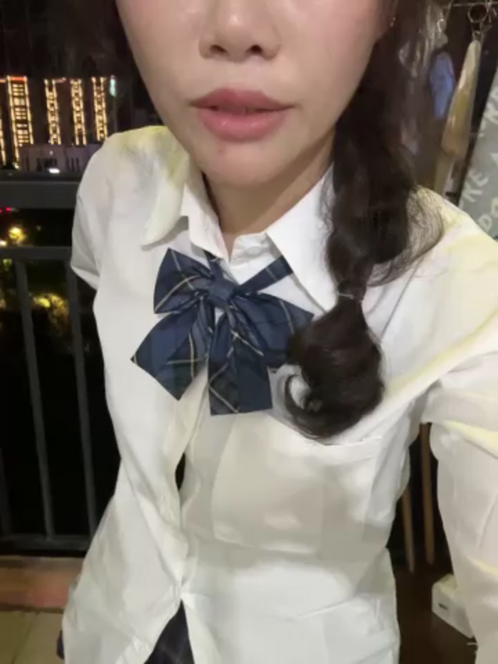 Adora188