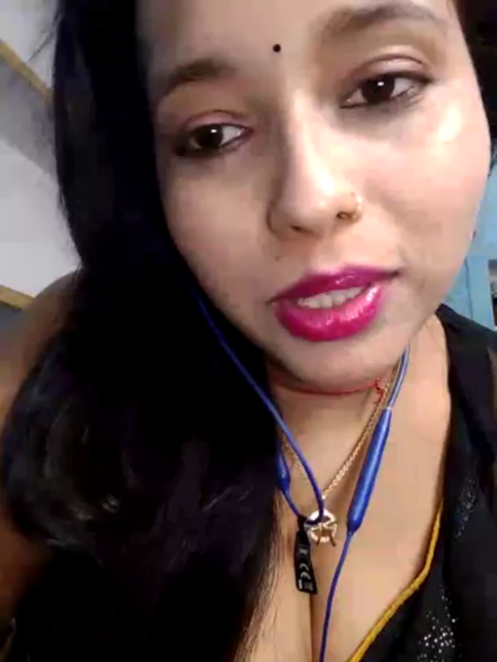 Sexy_Nelam