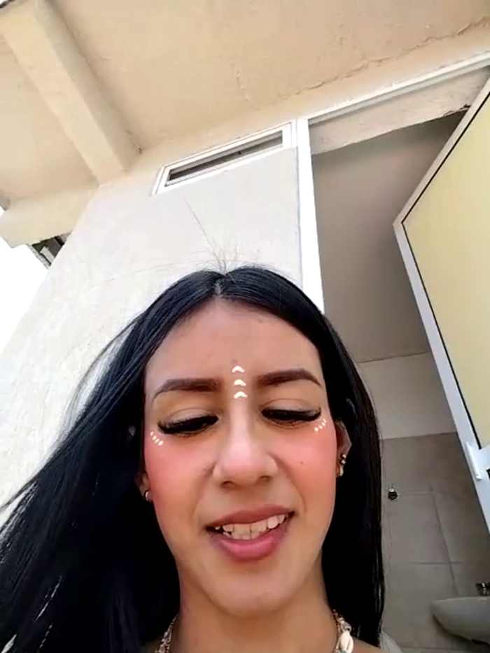 Juliana_Xander