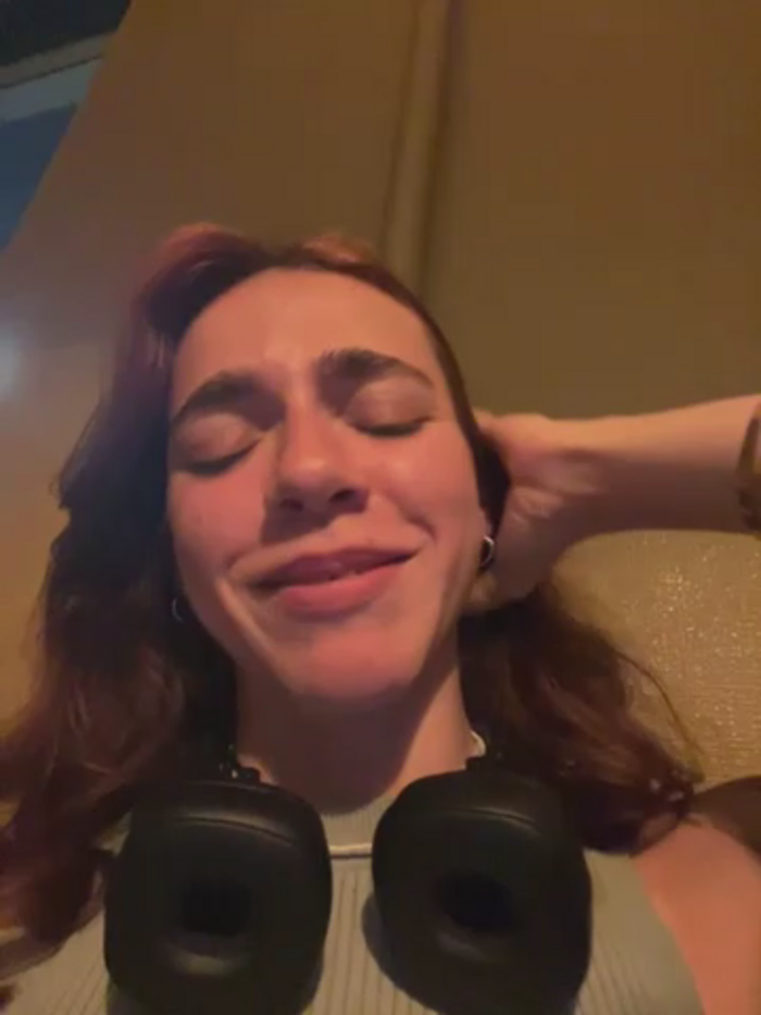 Lily__Belle