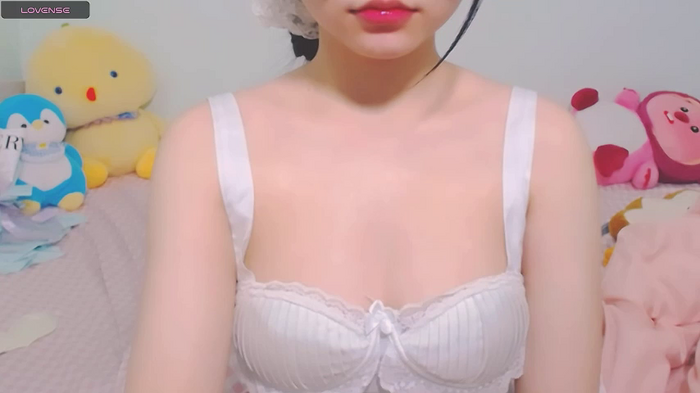 NGOCHA_emyeu