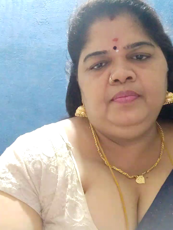 tamilthanushri