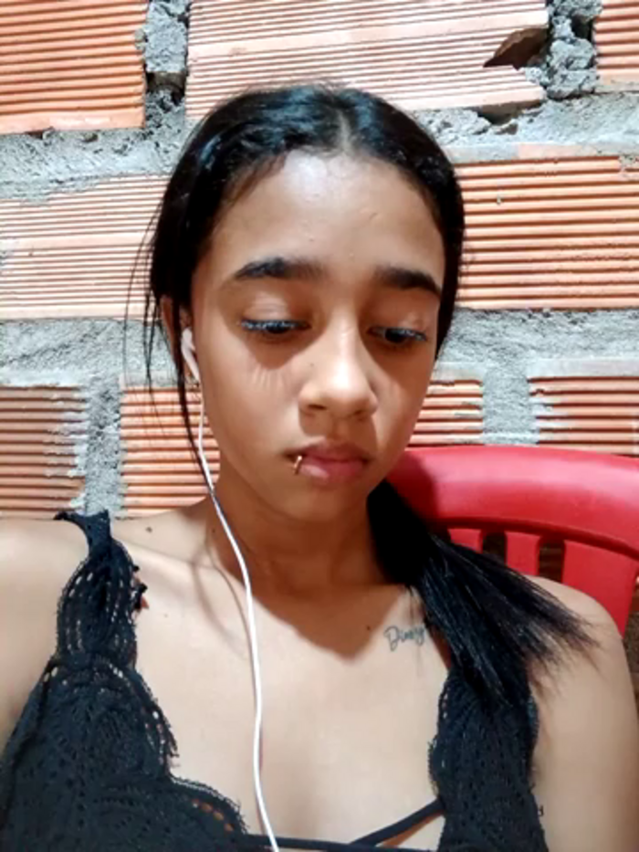 Zoe_Sweett18