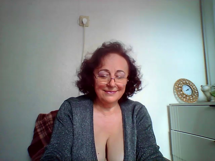 Julia5439