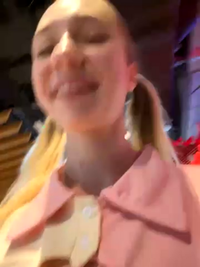 Lia__Love