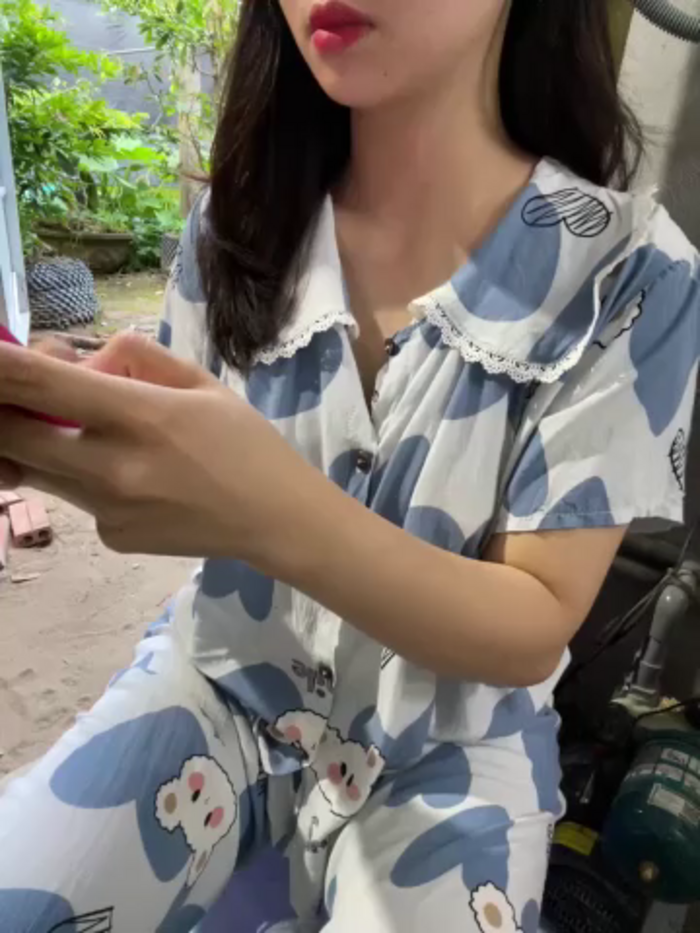Serena_lovely24