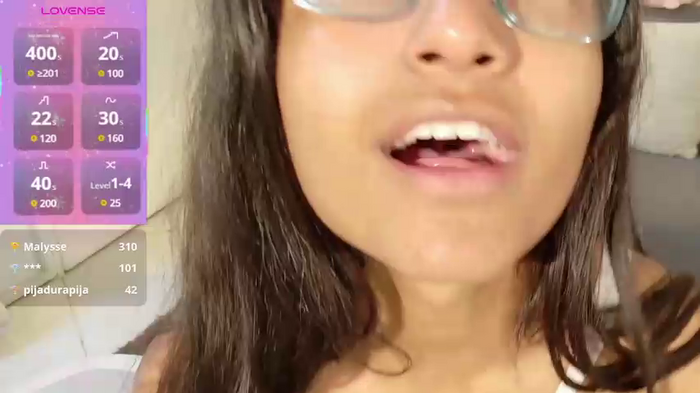 YuliethPetite