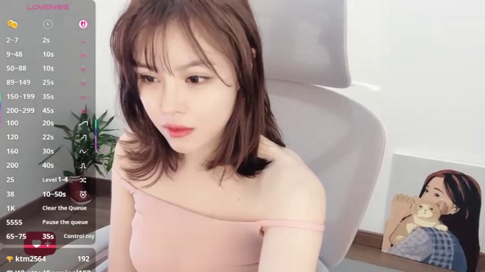 yara_hot1
