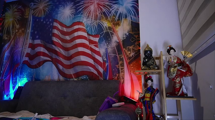 Amelia_LOV